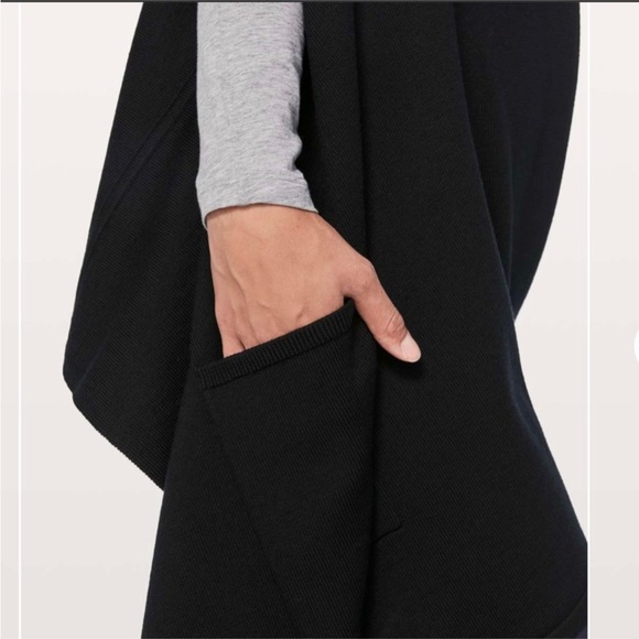 Lululemon Live Freely Wrap Charcoal Gray - Picture 2 of 6